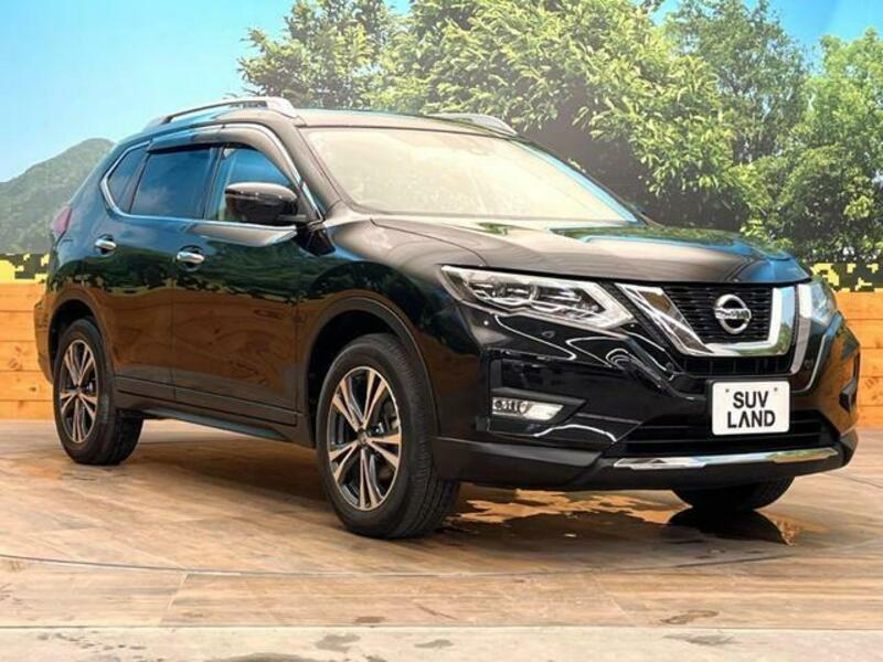 X-TRAIL