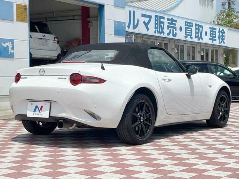 ROADSTER