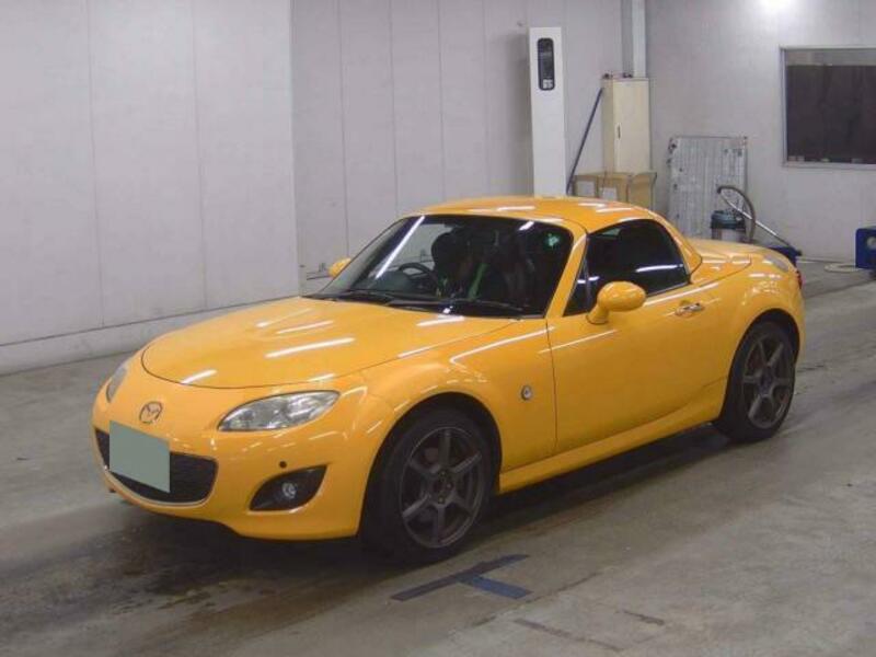 ROADSTER-0