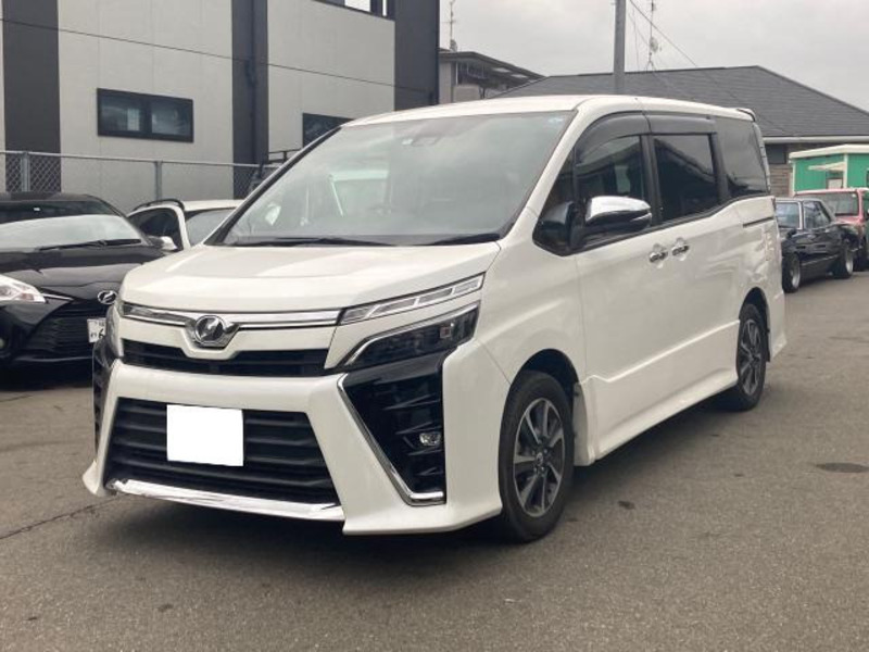 Used 2018 TOYOTA VOXY ZRR80W | SBI Motor Japan