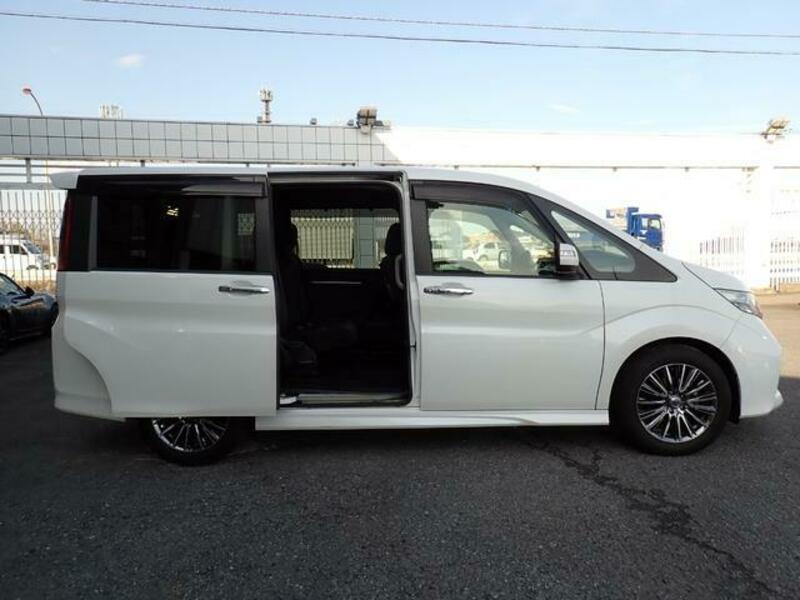 STEPWAGON SPADA