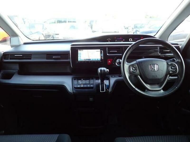 STEPWAGON SPADA