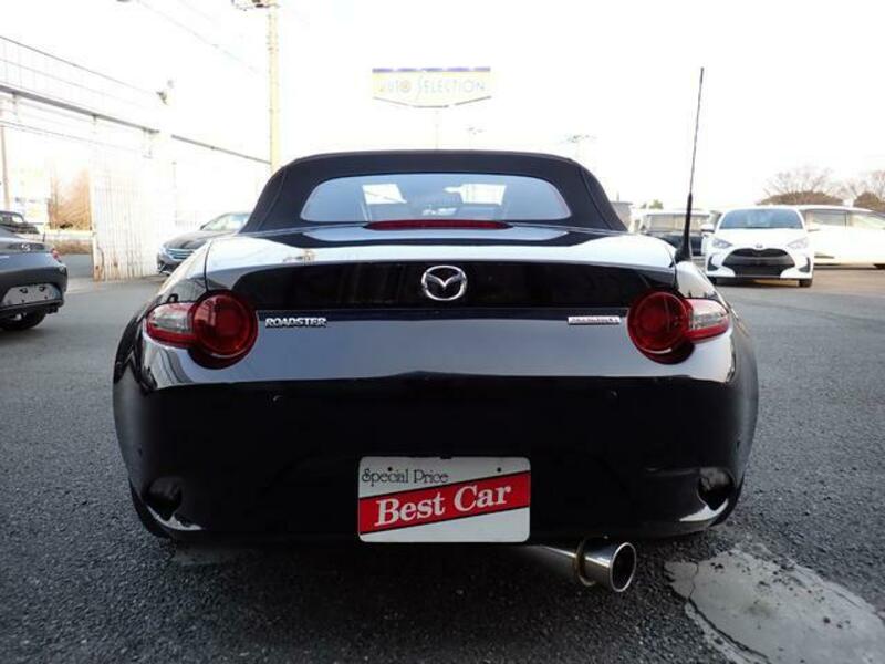 ROADSTER