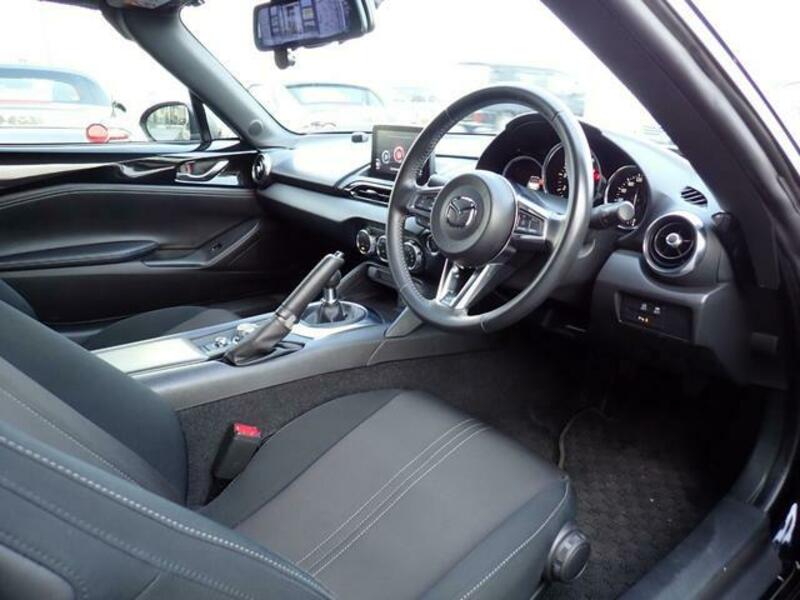 ROADSTER