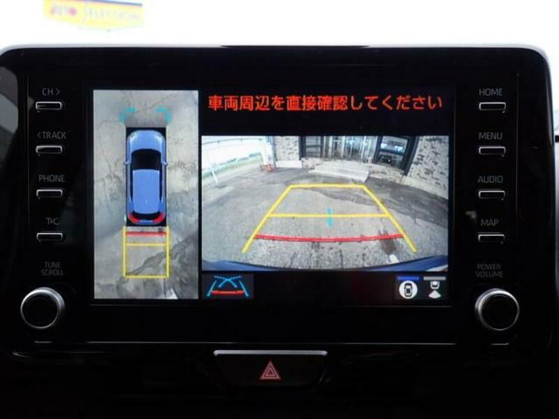 YARIS CROSS