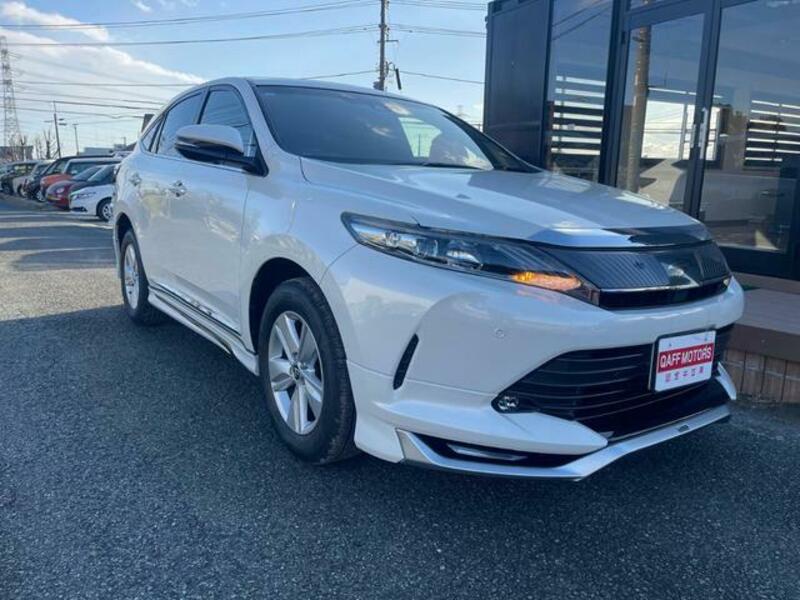 TOYOTA HARRIER