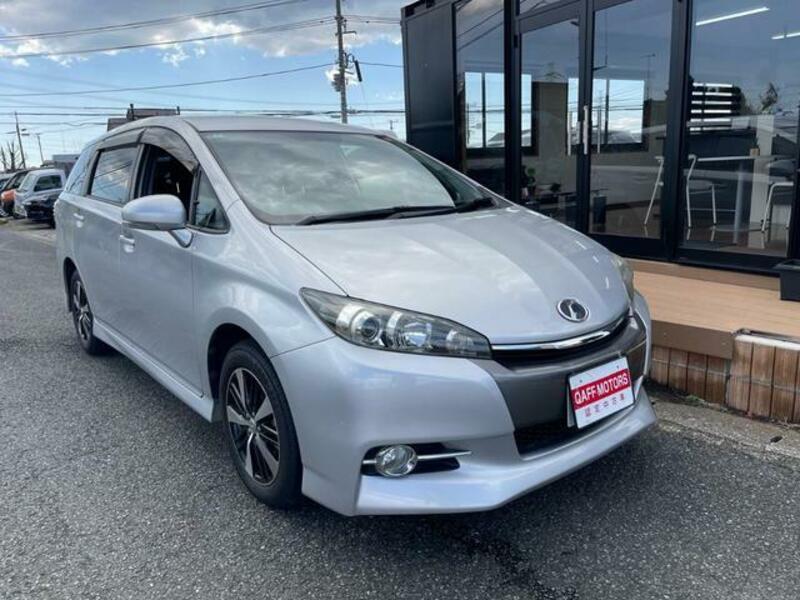 TOYOTA WISH