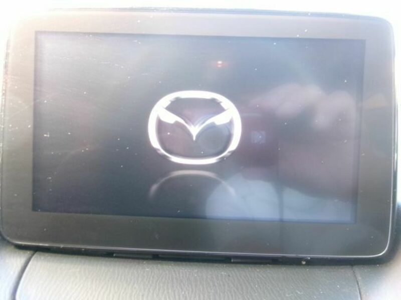 MAZDA2