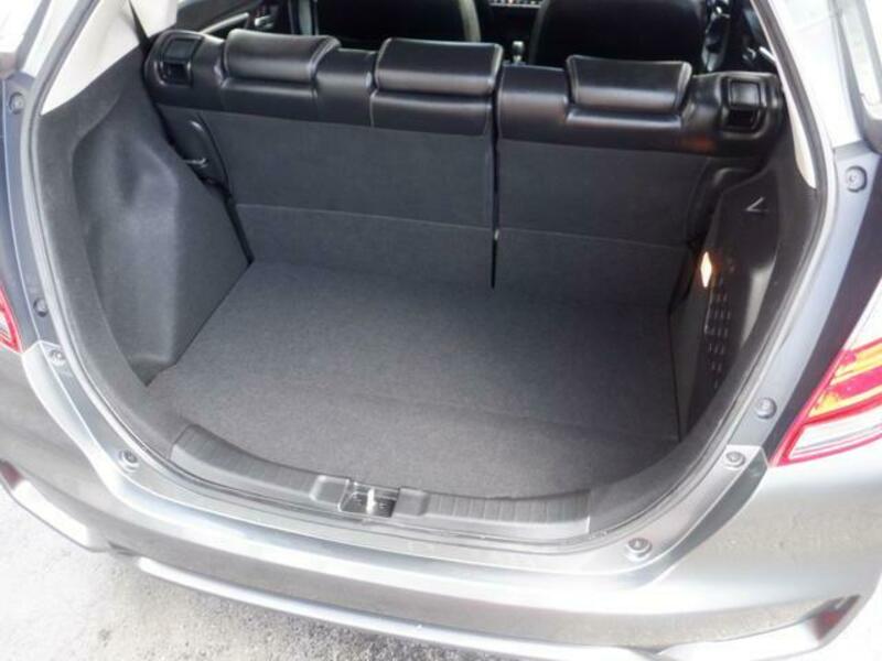 FIT HYBRID