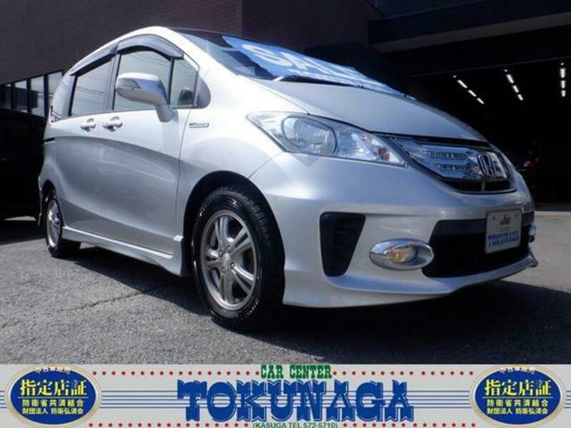 HONDA FREED HYBRID