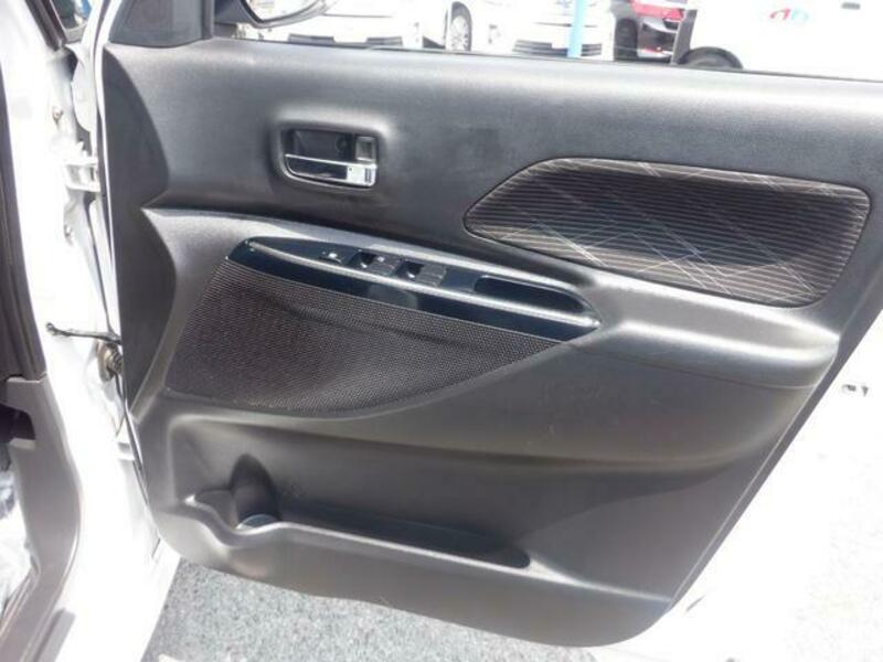EK SPACE CUSTOM