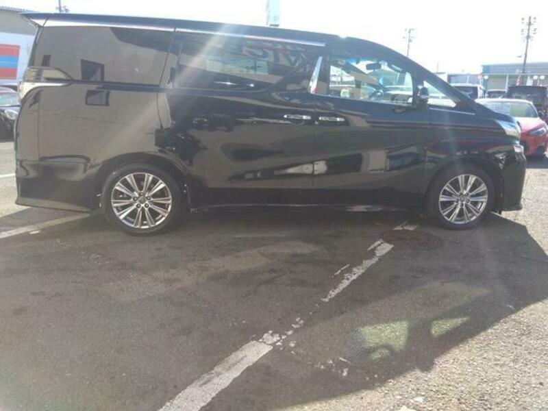 VELLFIRE