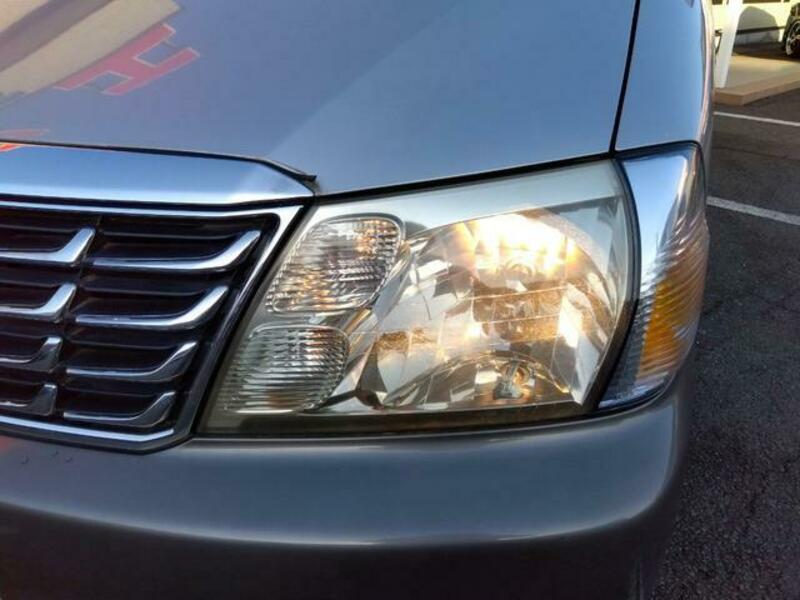 GRAND HIACE