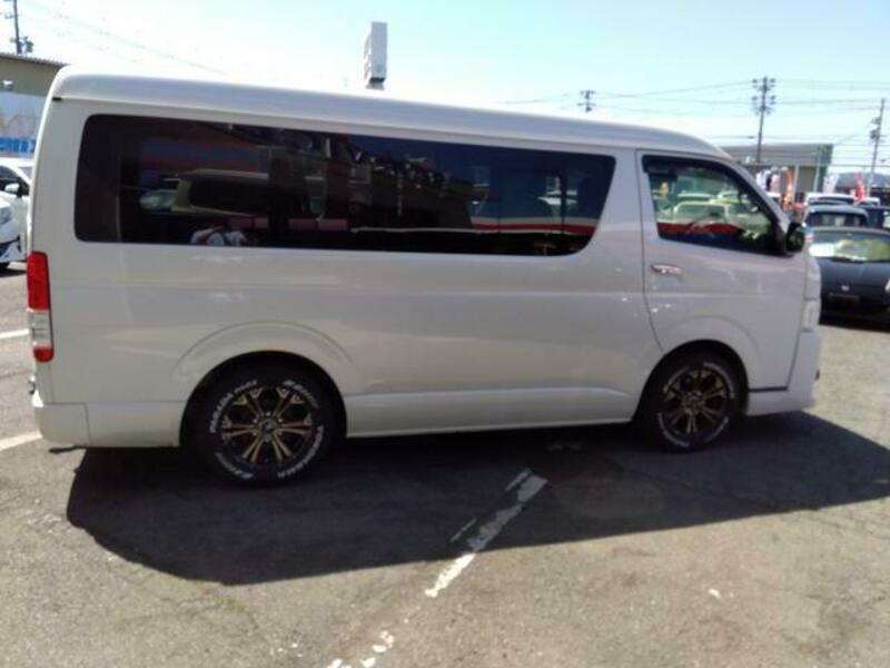 HIACE WAGON