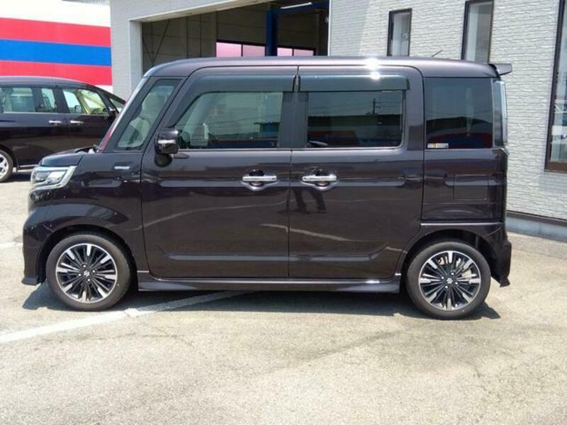 SPACIA CUSTOM