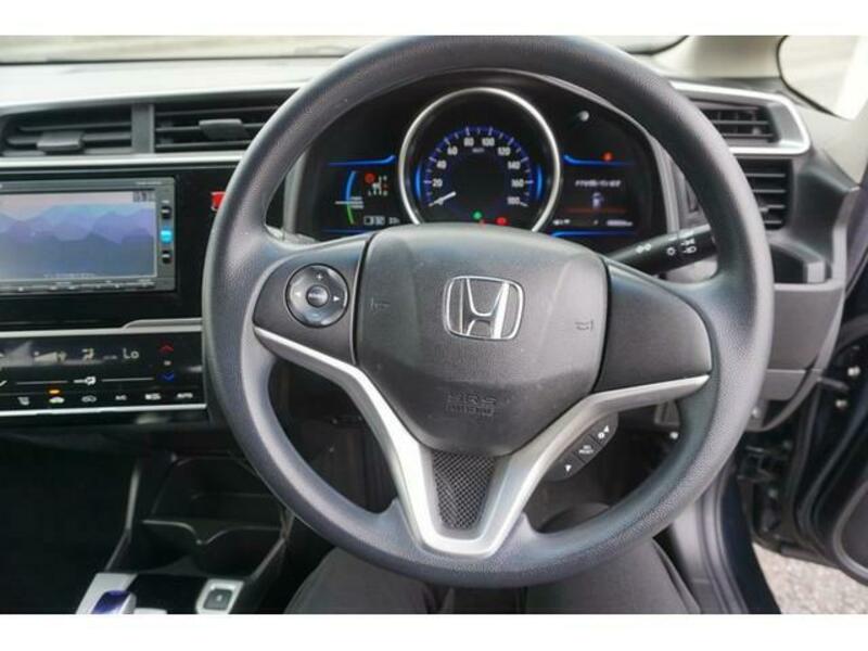 FIT HYBRID