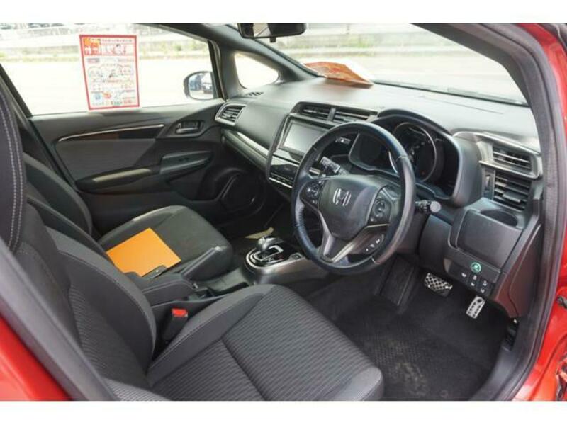 FIT HYBRID