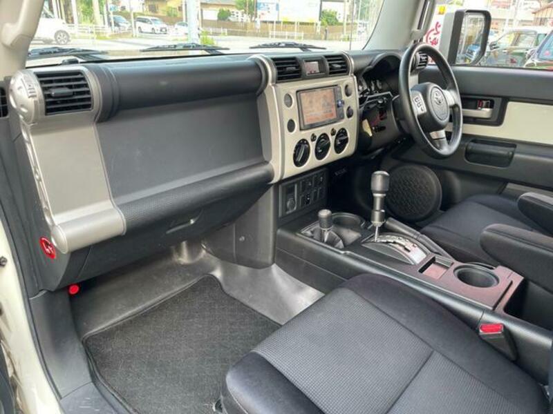 FJ CRUISER