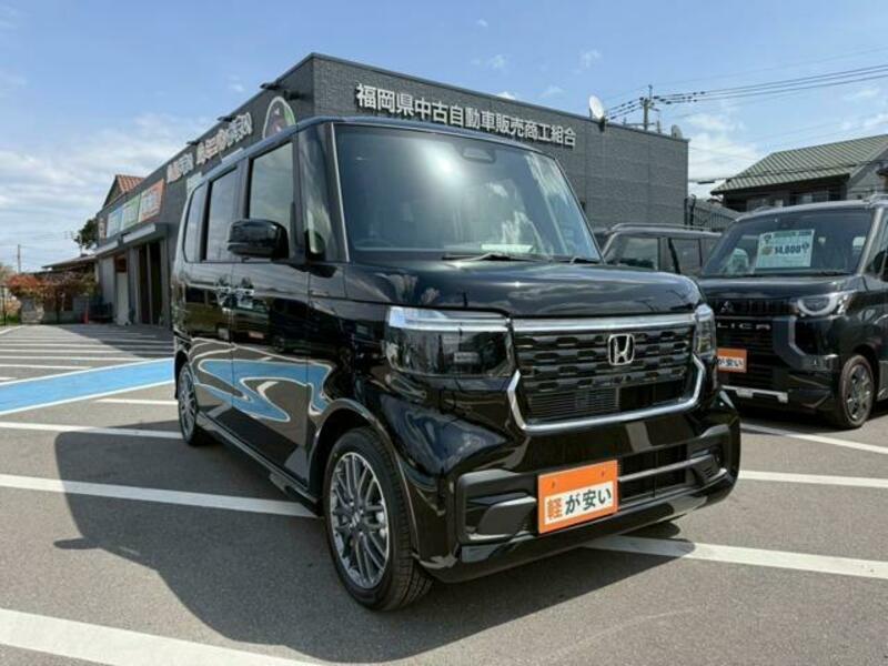 HONDA N BOX CUSTOM