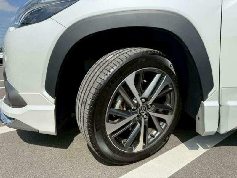 COROLLA CROSS