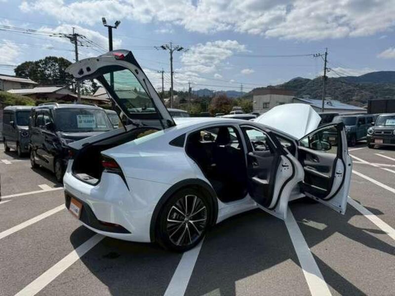 PRIUS