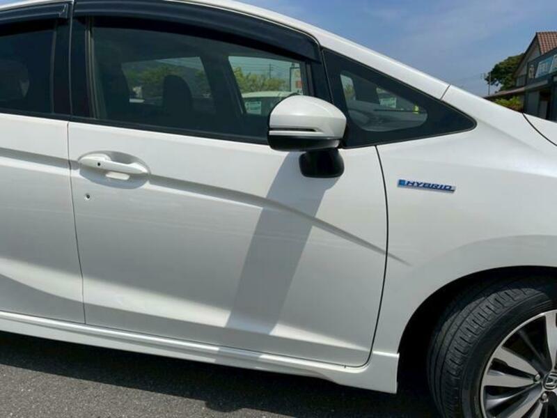 FIT HYBRID