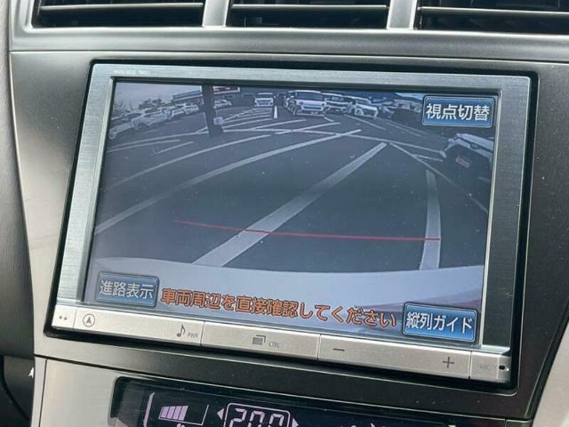 PRIUS ALPHA
