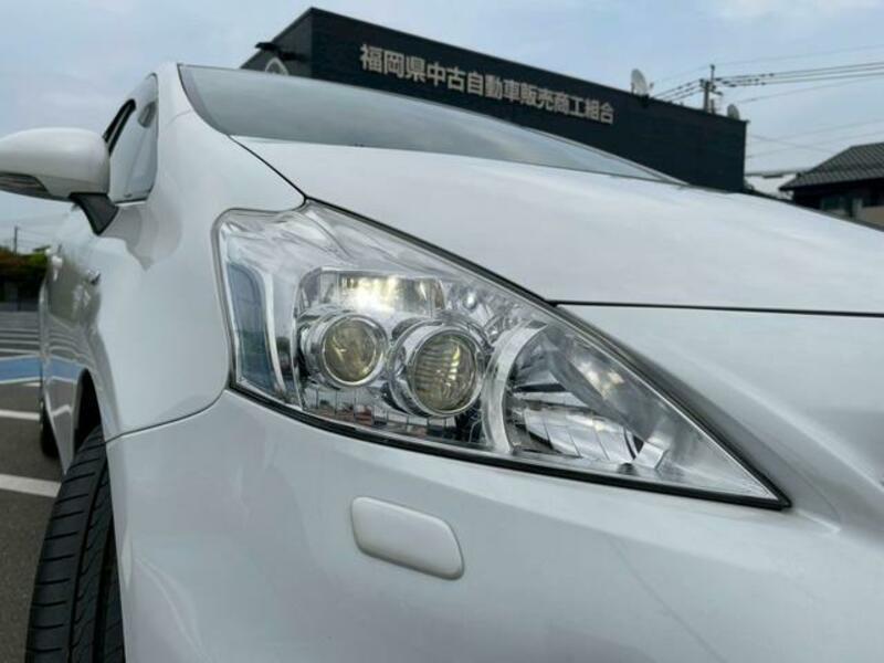 PRIUS ALPHA