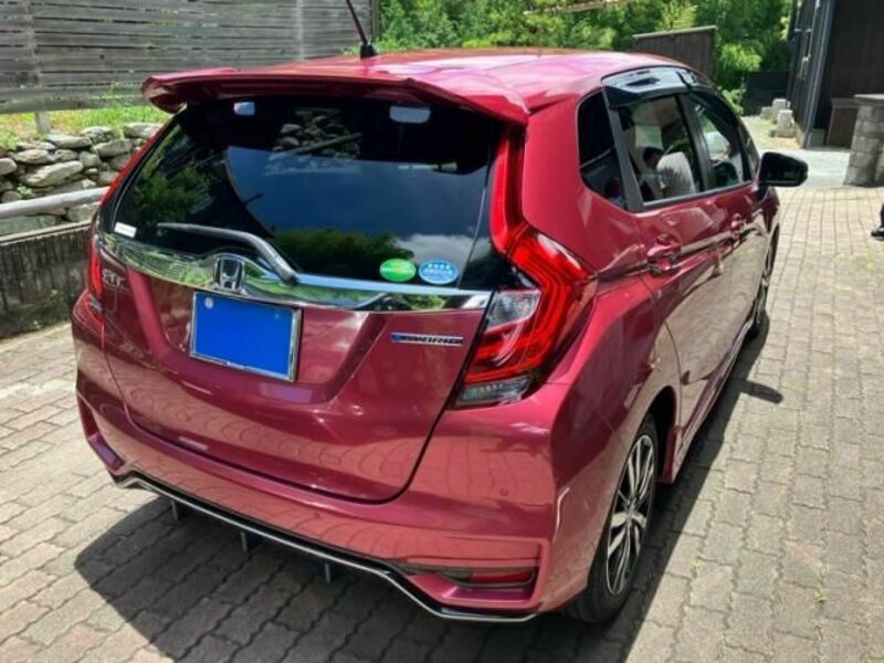 FIT HYBRID