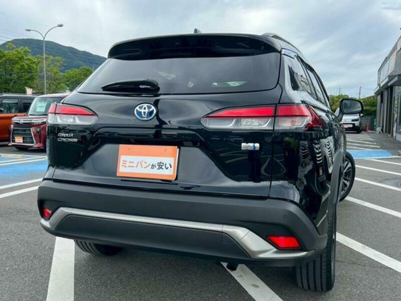 COROLLA CROSS