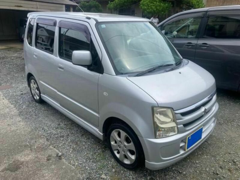 WAGON R