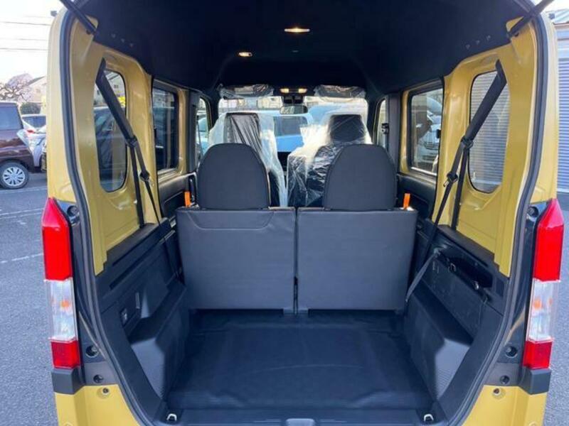 N-VAN
