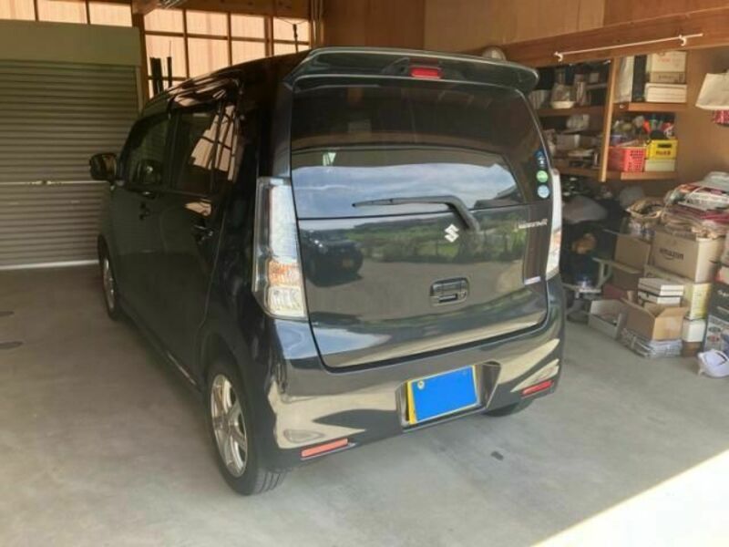 WAGON R