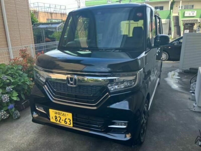 N BOX CUSTOM
