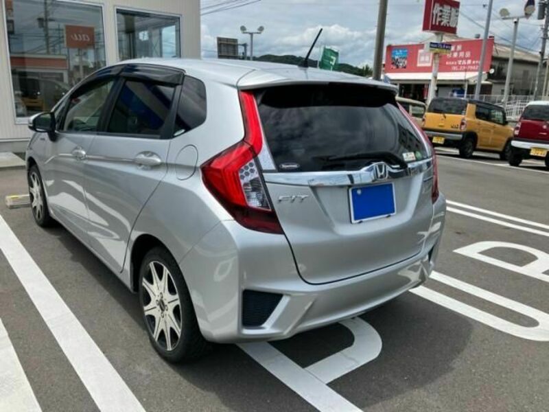 FIT HYBRID