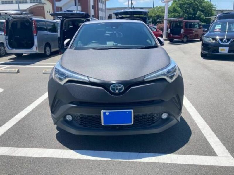 C-HR-0