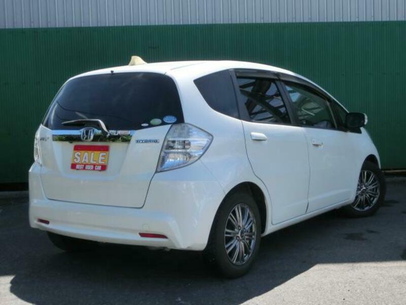 FIT HYBRID