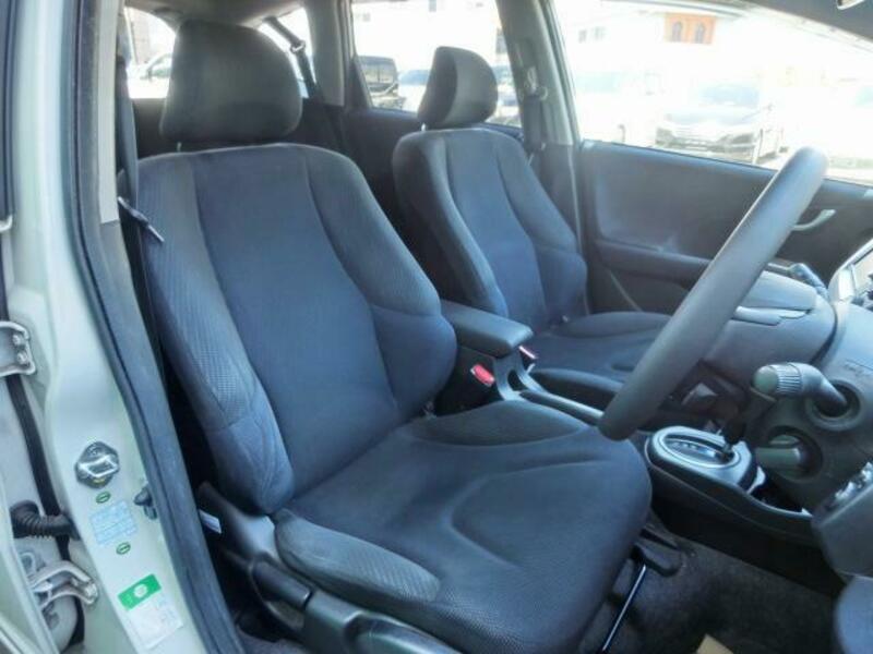 FIT HYBRID