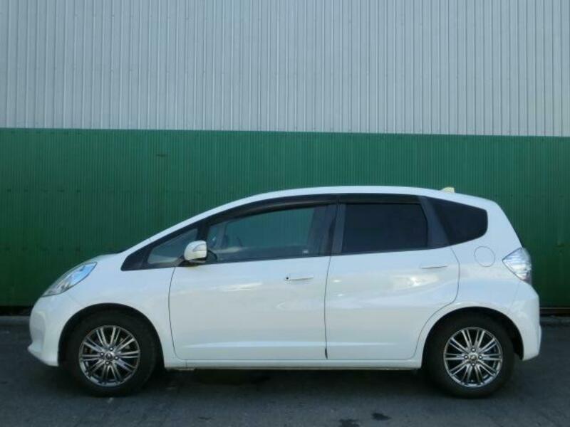 FIT HYBRID