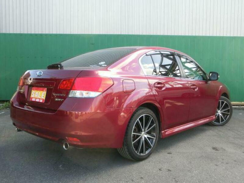 LEGACY B4
