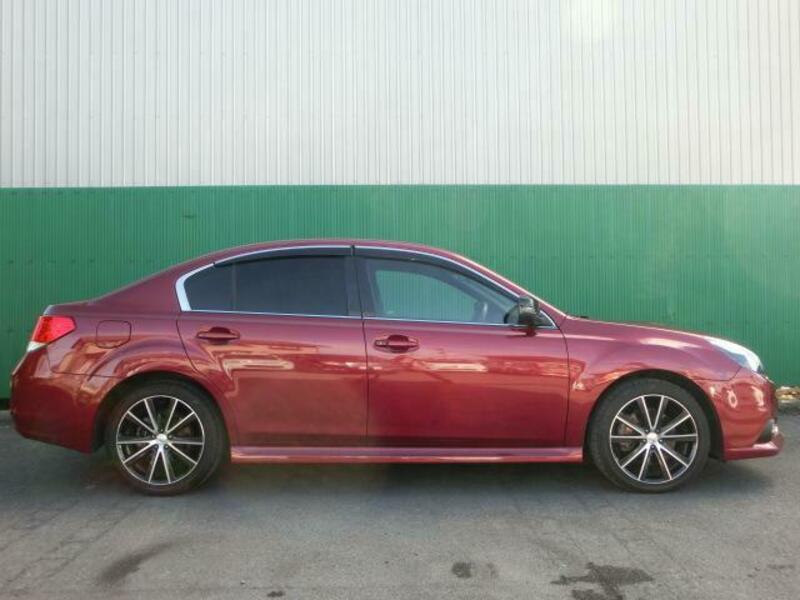 LEGACY B4