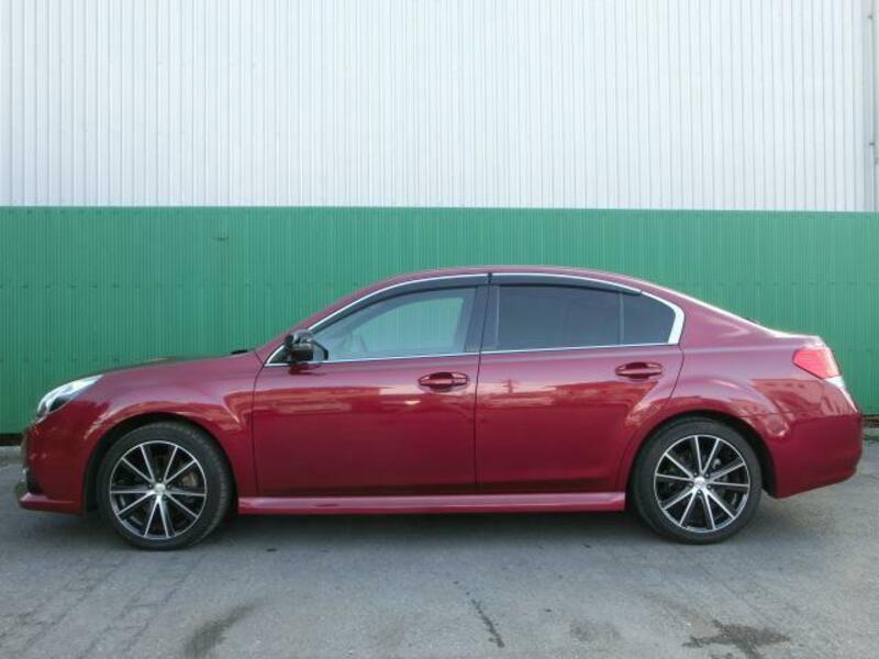 LEGACY B4