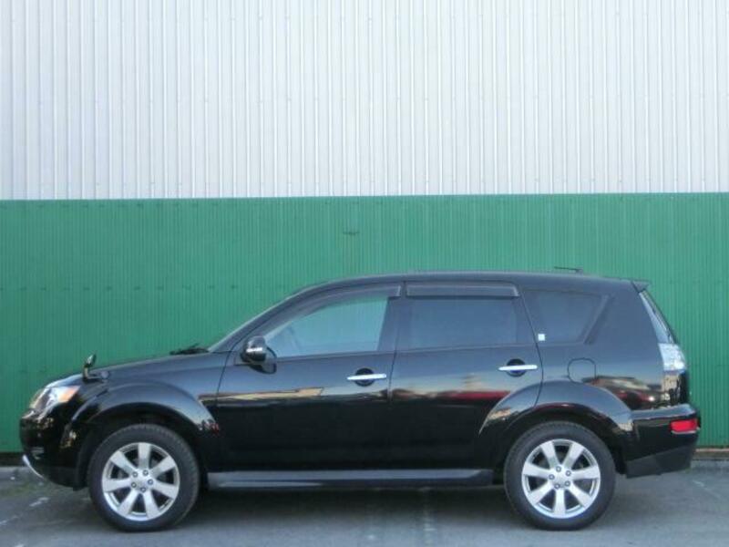 OUTLANDER