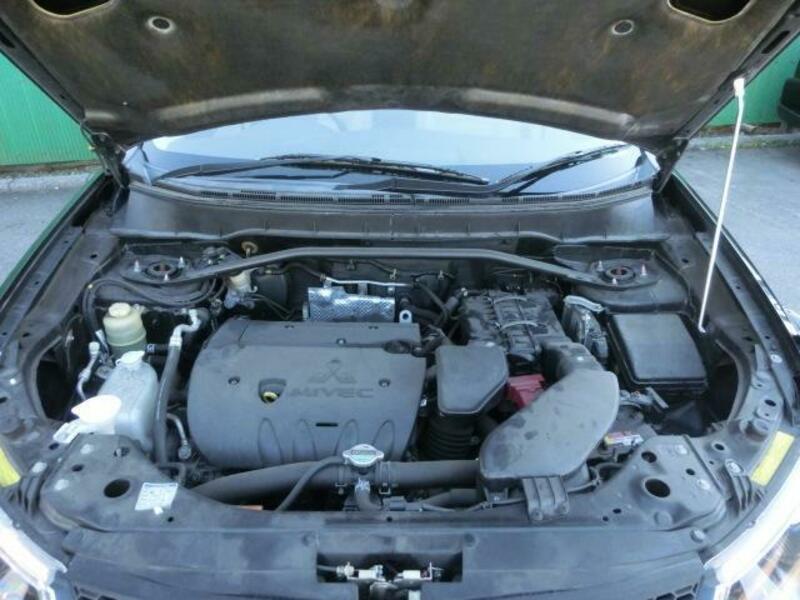 OUTLANDER