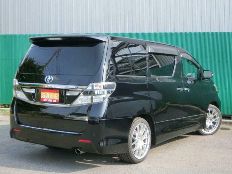 VELLFIRE