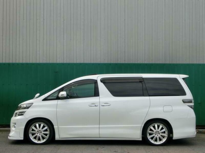 VELLFIRE
