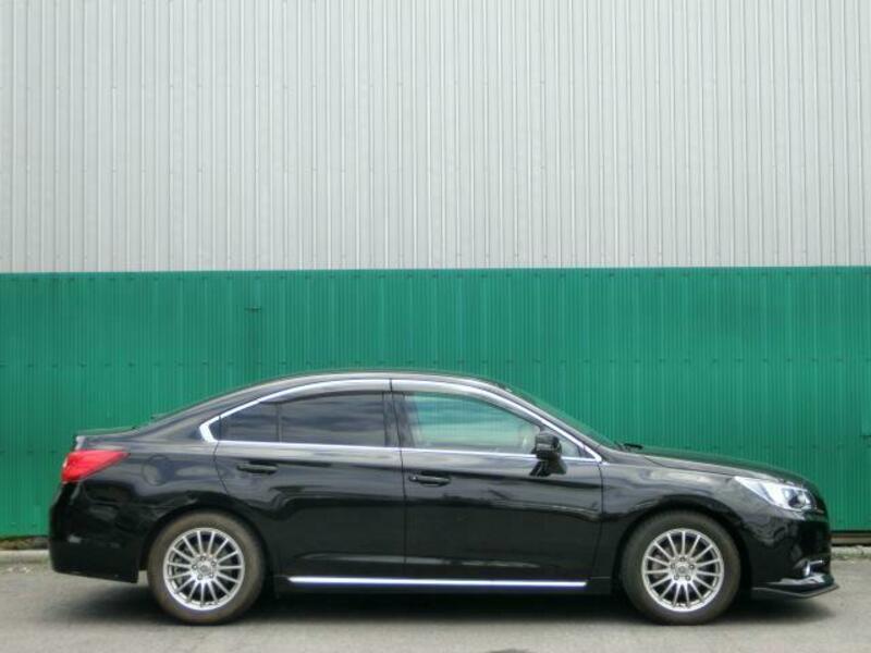 LEGACY B4