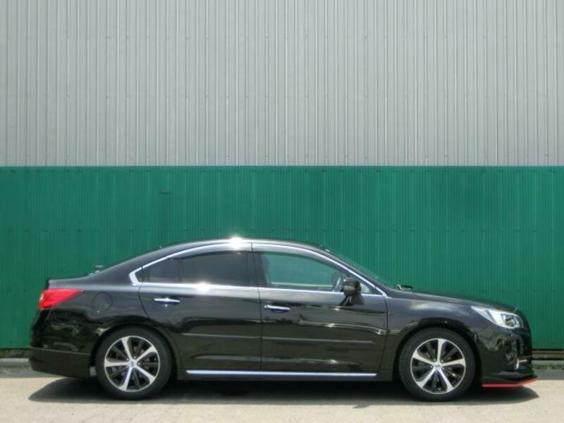 LEGACY B4