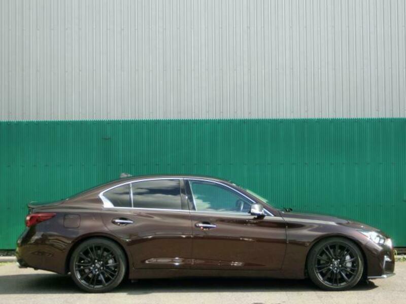 SKYLINE