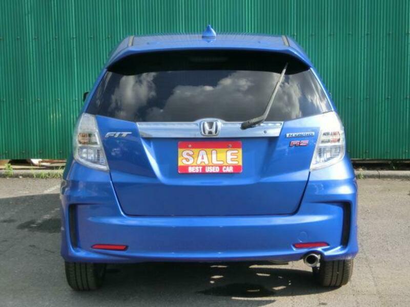 FIT HYBRID
